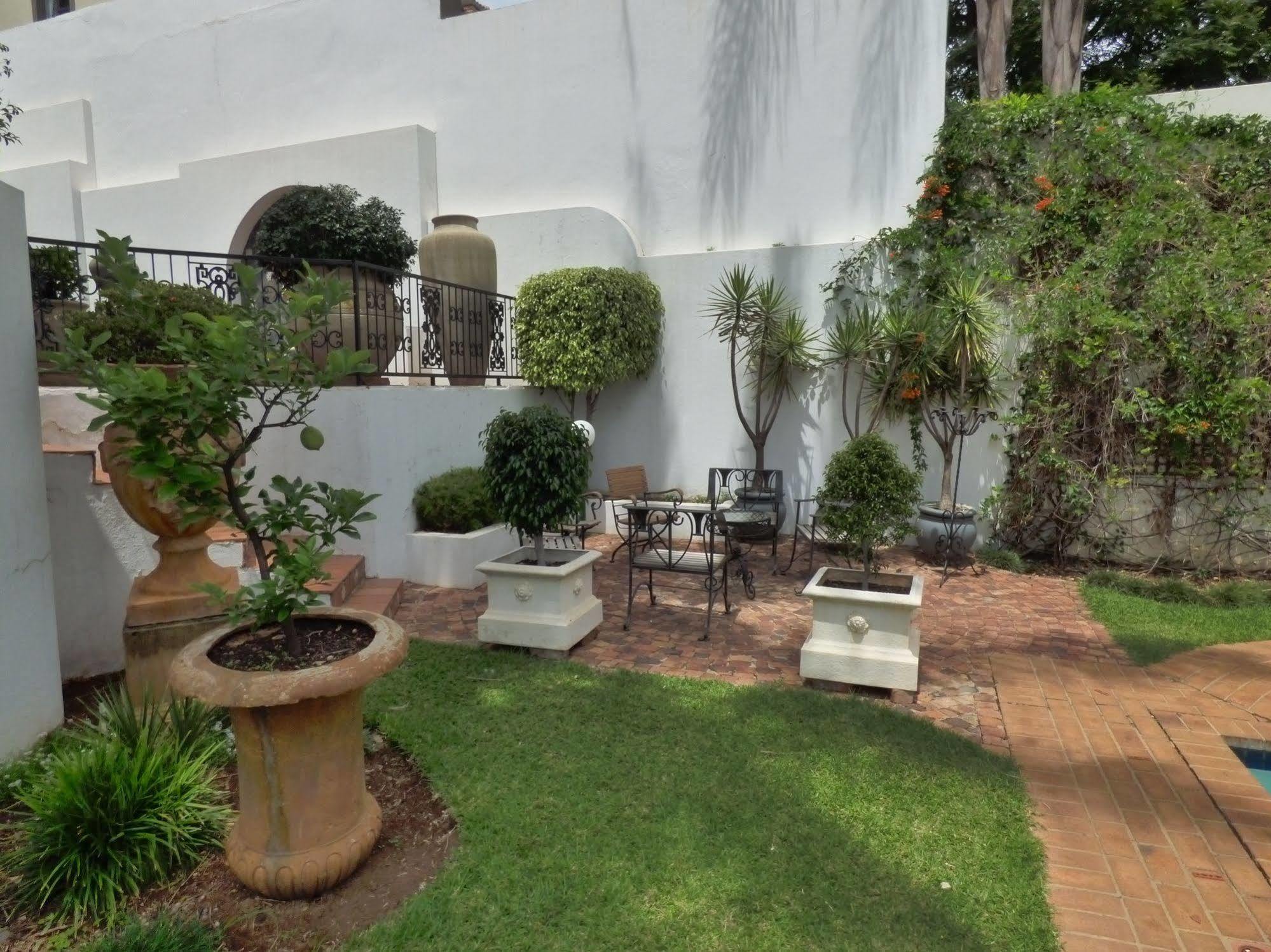 Capital House Boutique Hotel Pretoria-Noord Exterior foto